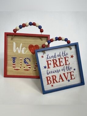 Patriotic Wall Decor Hangings Shadowbox Signs Beaded Square 8 in X 8 in